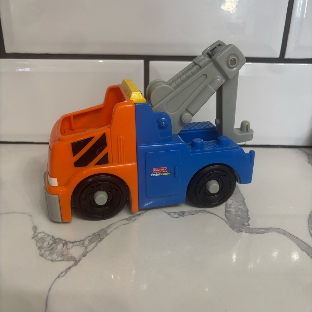Little People Tow Truck 2008